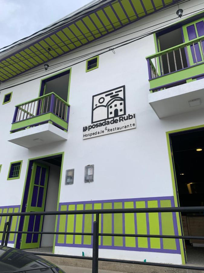 La Posada De Rubi 살렌토 외부 사진