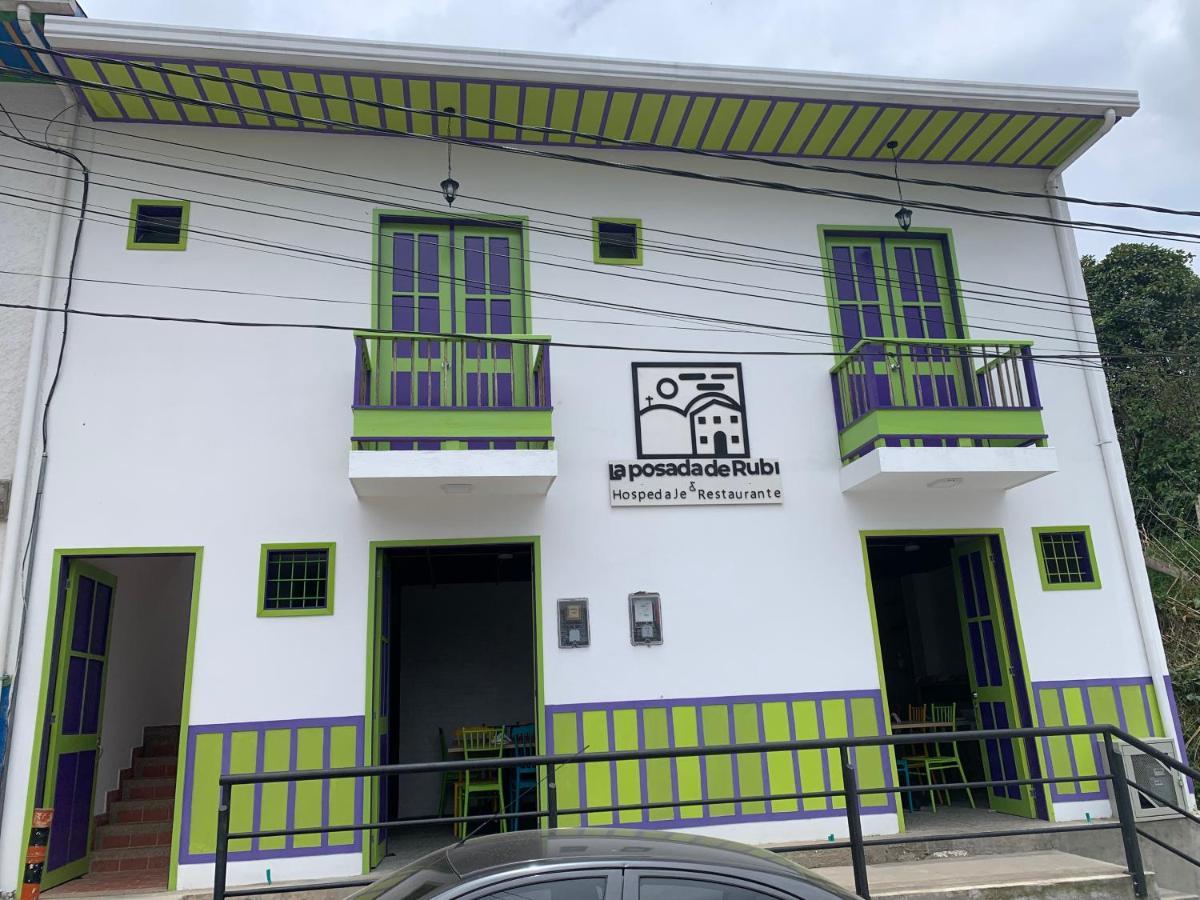 La Posada De Rubi 살렌토 외부 사진